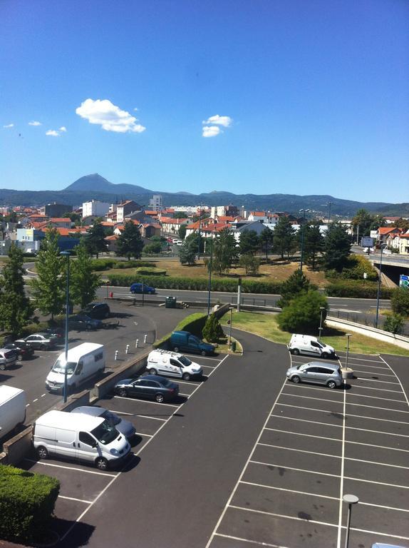 Ibis Clermont Ferrand Sud Herbet Exterior foto