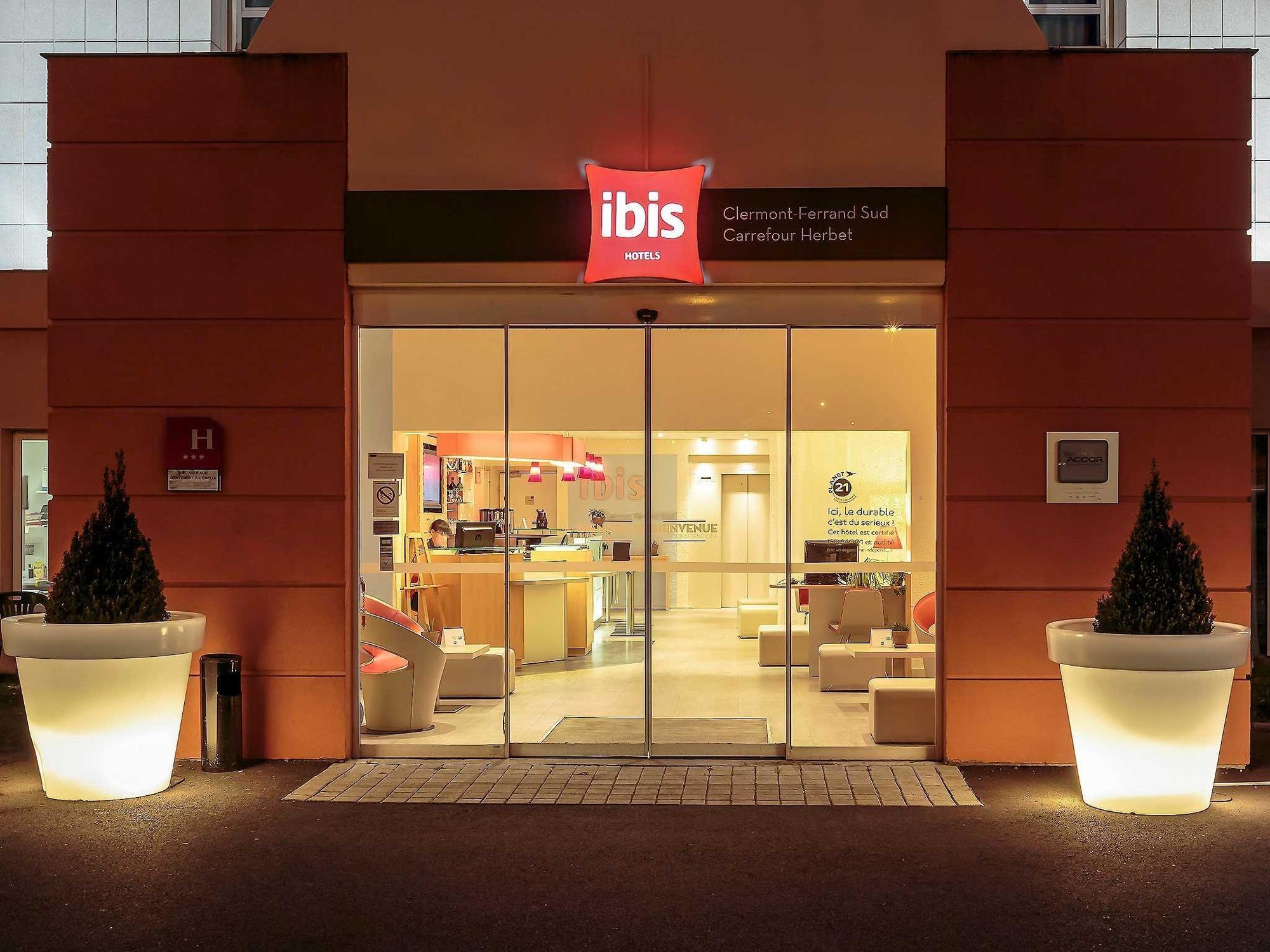 Ibis Clermont Ferrand Sud Herbet Exterior foto