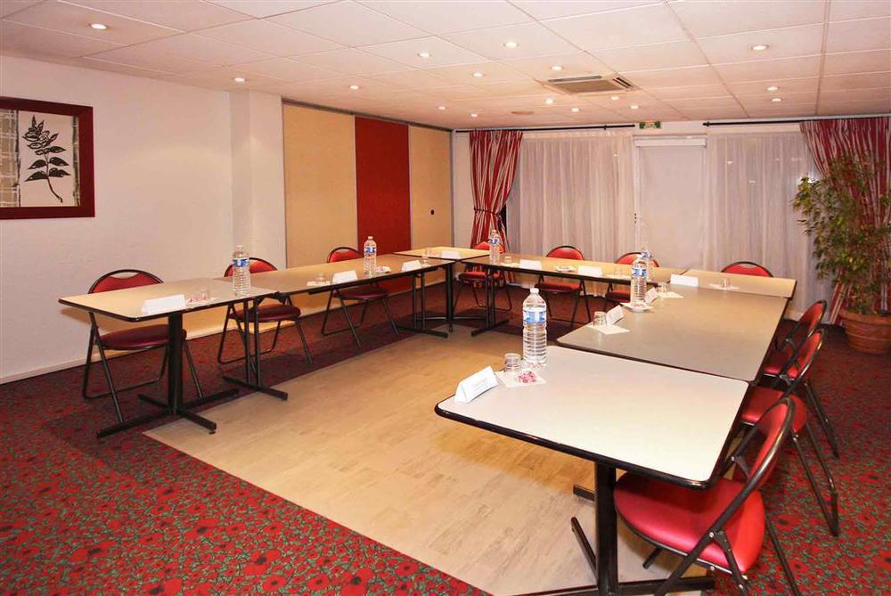 Ibis Clermont Ferrand Sud Herbet Instalações foto